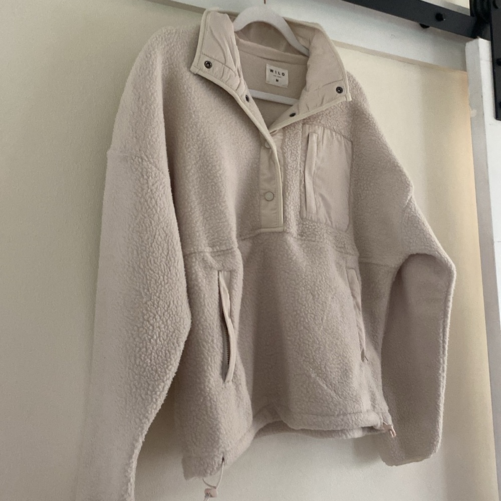 fleece pullover - Picture 2 of 4